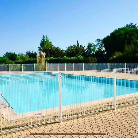 T2 Proche De La Plage Avec Stationnement Mandelieu Extérieur photo